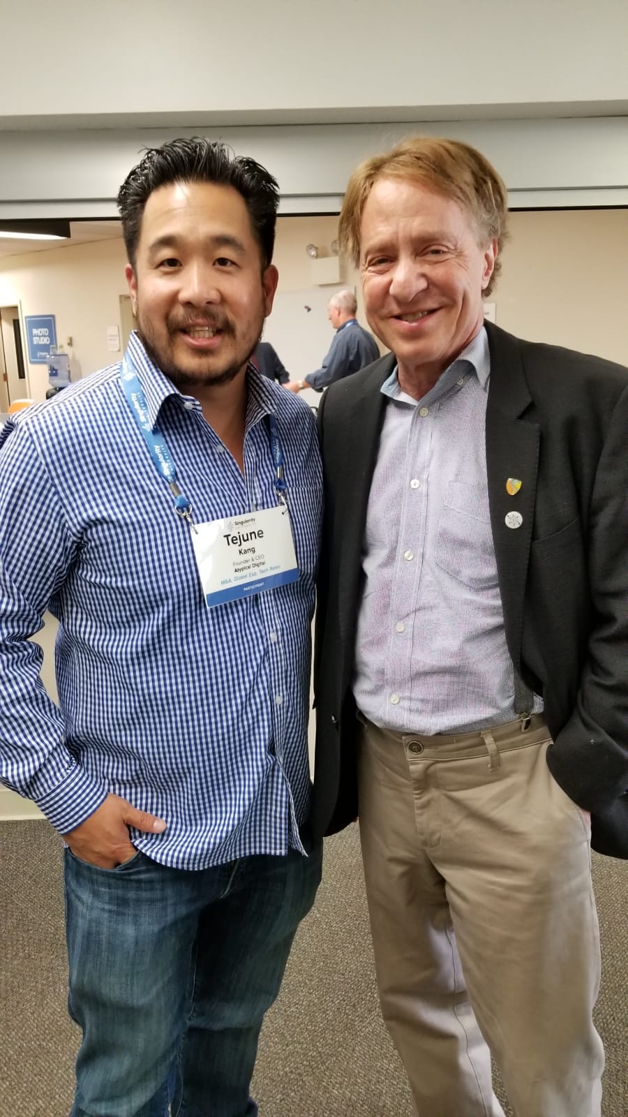 Tejune Kang with Ray Kurzweil at Singularity University